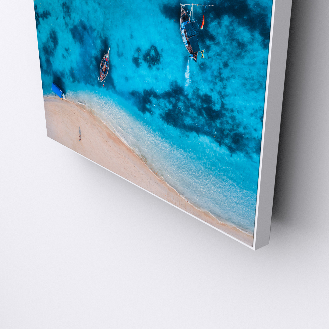 Blue Beach Boat (1)