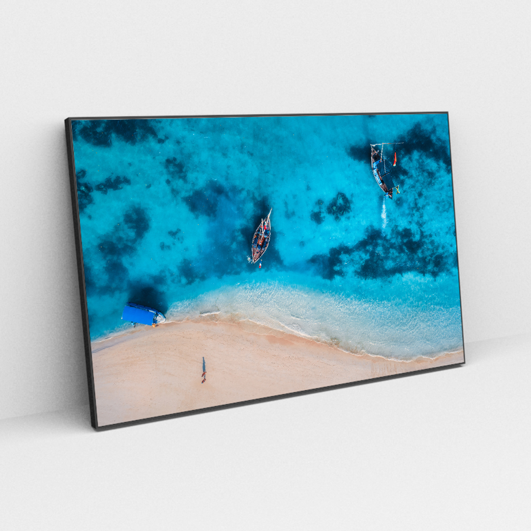 Blue Beach Boat (2)